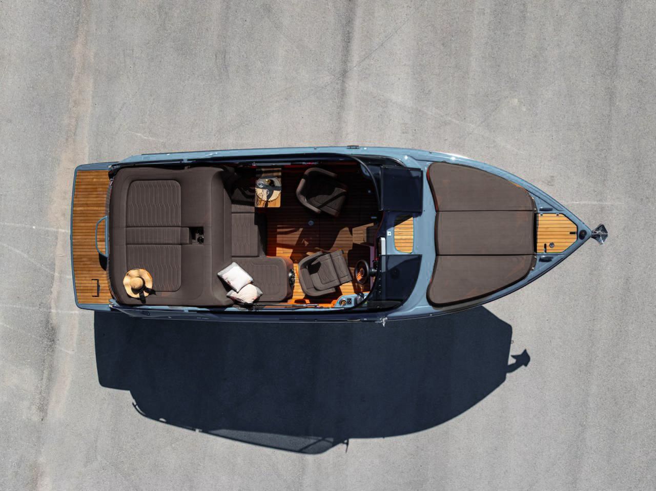 CRANCHI E26 CLASSIC SILVER